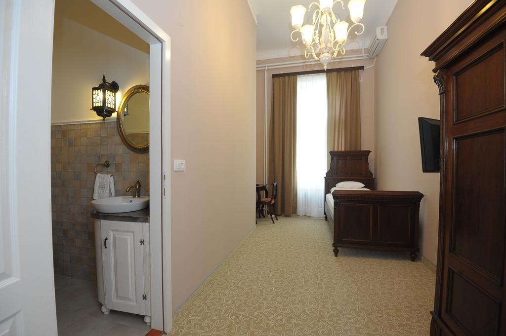 Bed & Breakfast Twenty Kikinda 客房 照片
