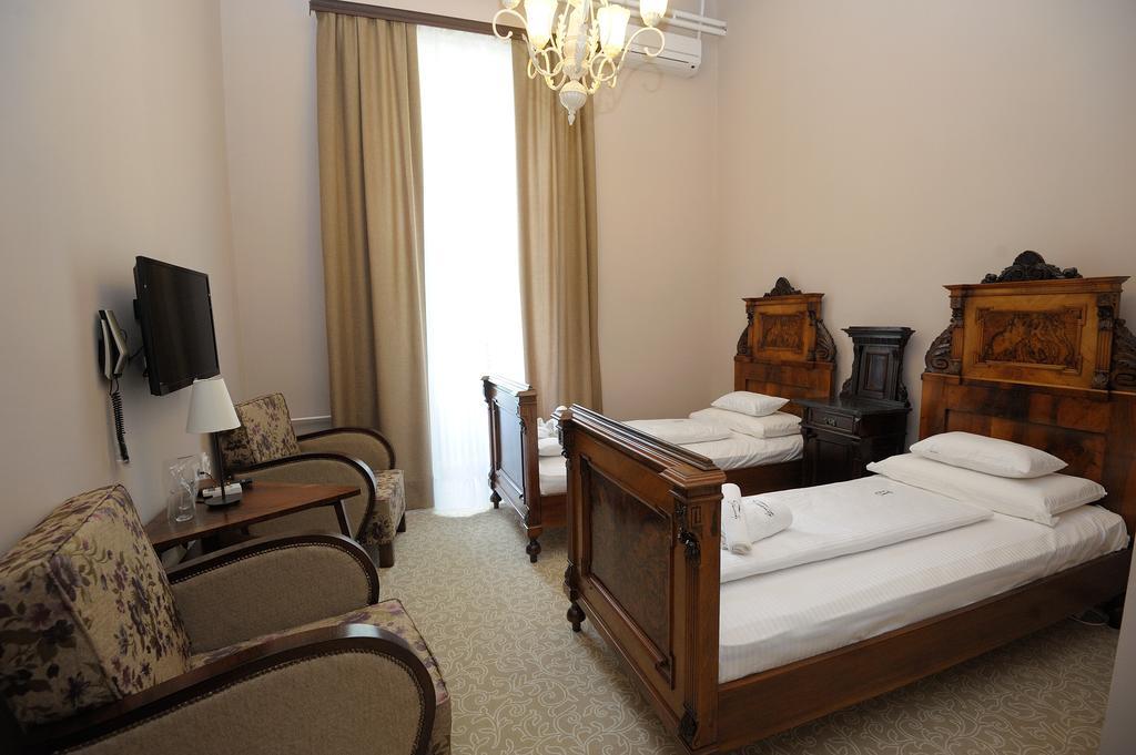 Bed & Breakfast Twenty Kikinda 外观 照片